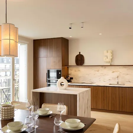 Spacious - 3br-8p - Eiffel Tower Apartament Paryż