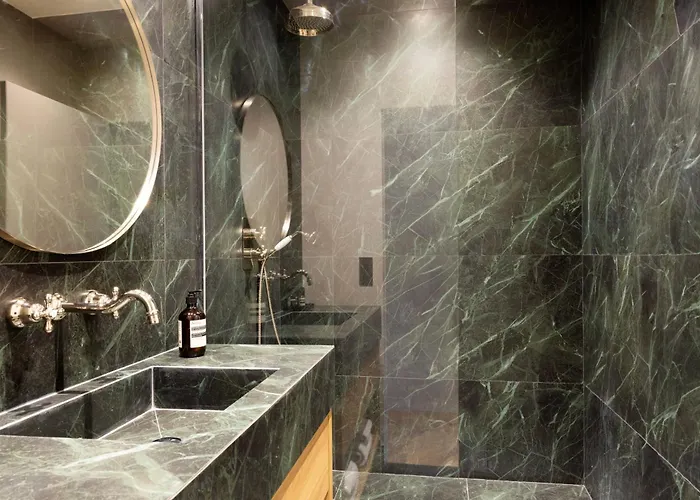 Spacious - 3br-8p - Eiffel Tower Appartement *