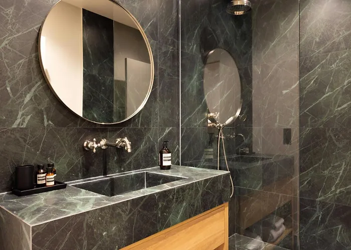 Spacious - 3br-8p - Eiffel Tower Paris