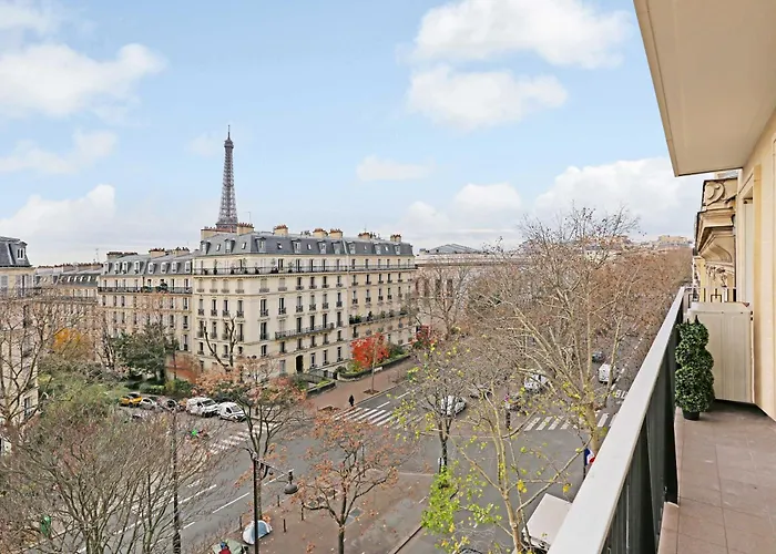 Spacious - 3br-8p - Eiffel Tower