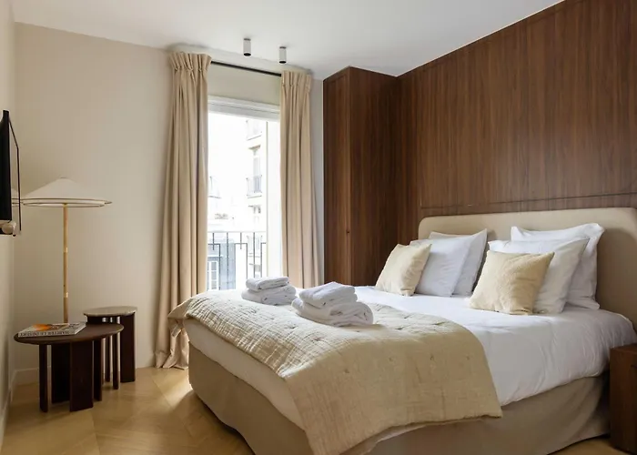 Spacious - 3br-8p - Eiffel Tower Paříž